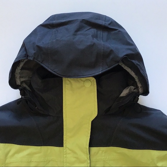 Women’s Columbia Omni Tech Jacket, S - Picture 3 of 15